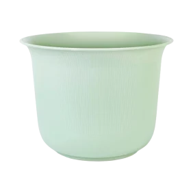 plastic-pot-1